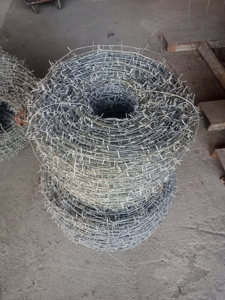 Колючая проволока